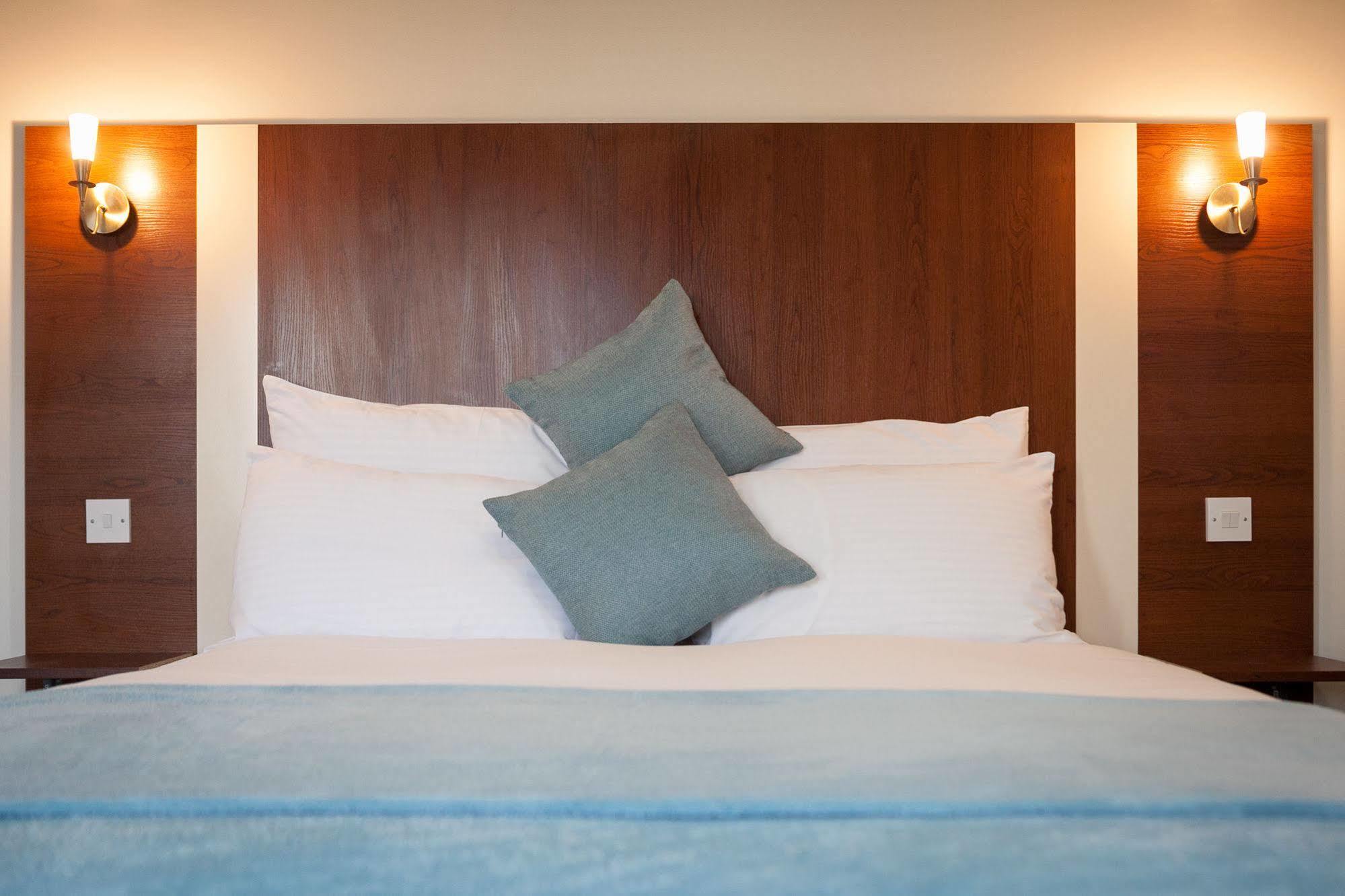 Celtic International Hotel Cardiff Airport Barry Εξωτερικό φωτογραφία