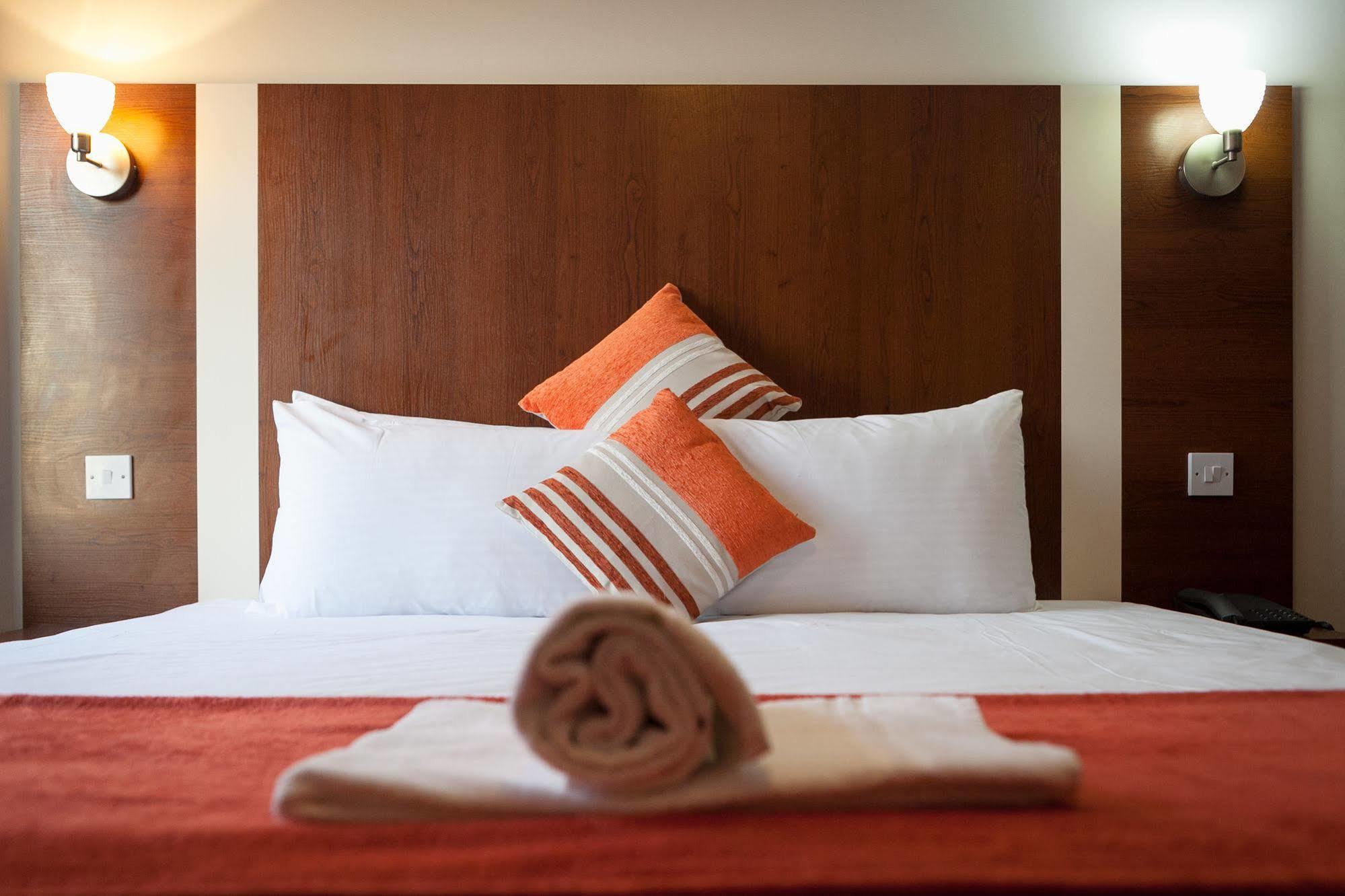 Celtic International Hotel Cardiff Airport Barry Εξωτερικό φωτογραφία