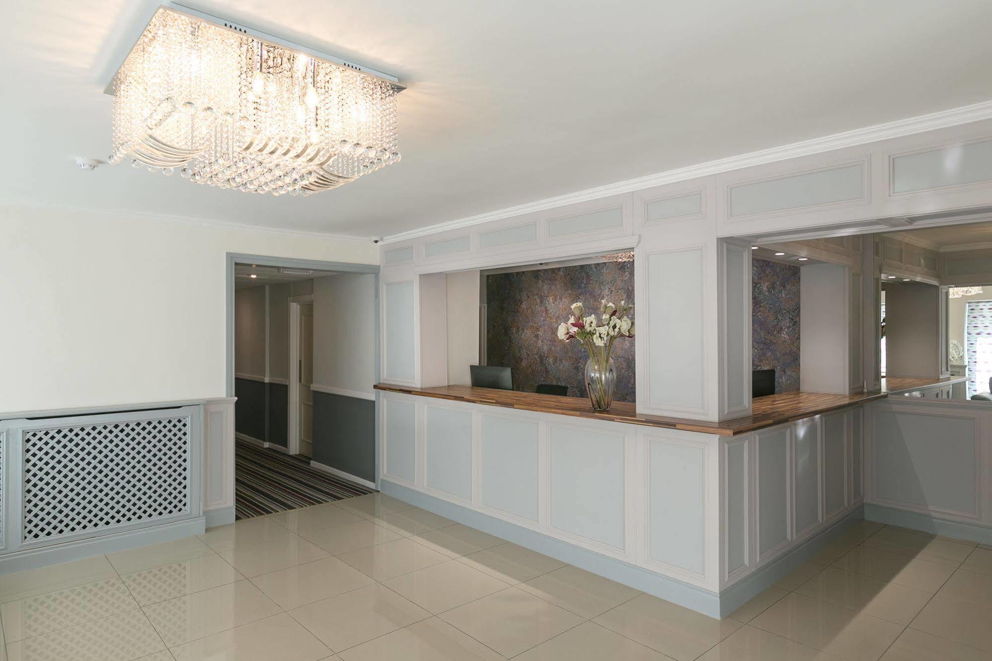 Celtic International Hotel Cardiff Airport Barry Εξωτερικό φωτογραφία
