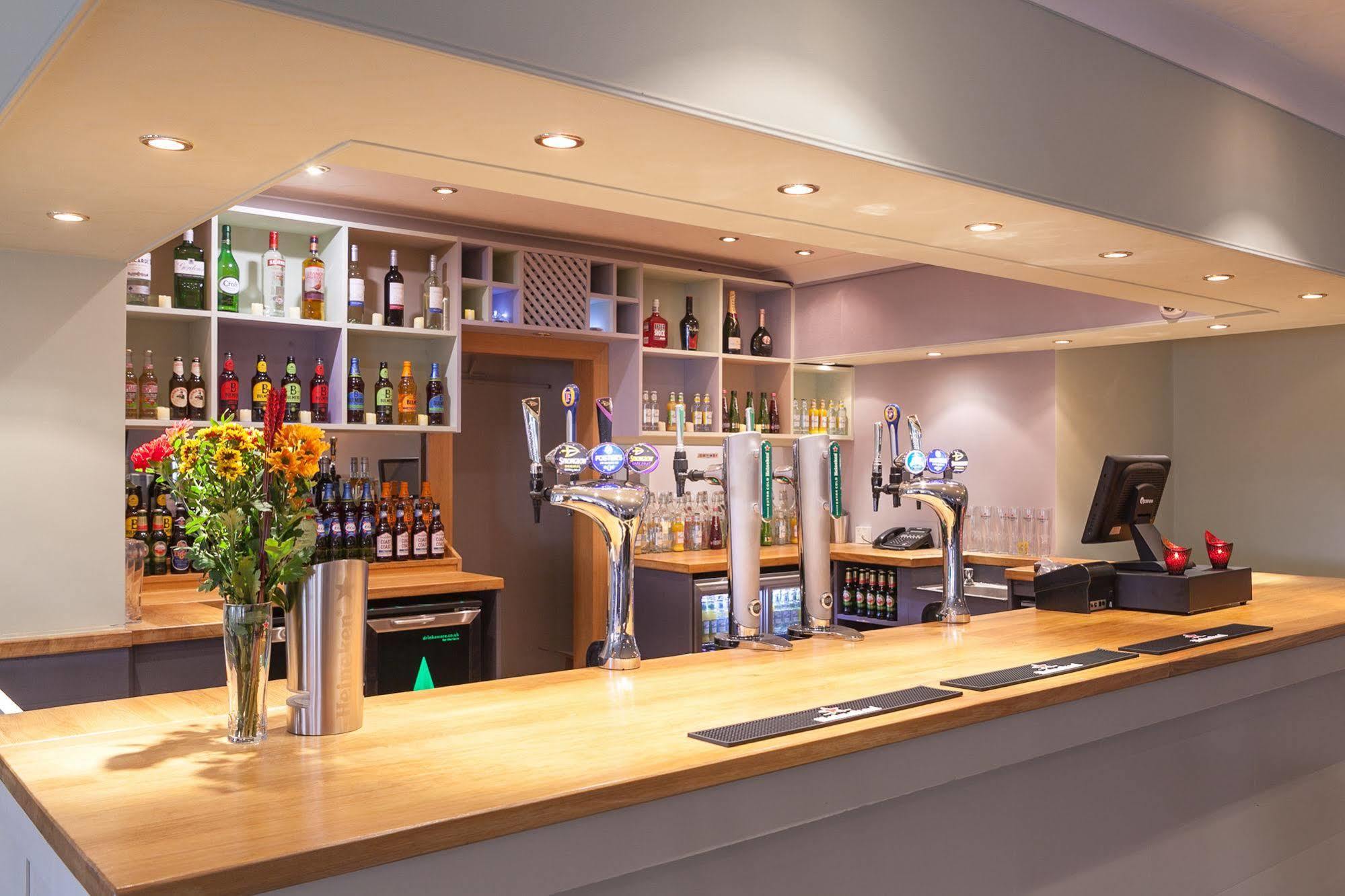 Celtic International Hotel Cardiff Airport Barry Εξωτερικό φωτογραφία